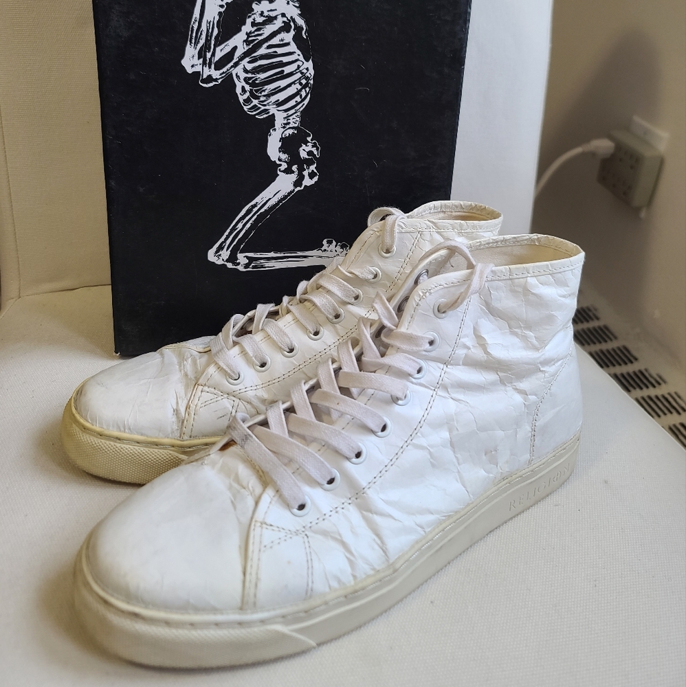 Religion Paper Hi Top shoes